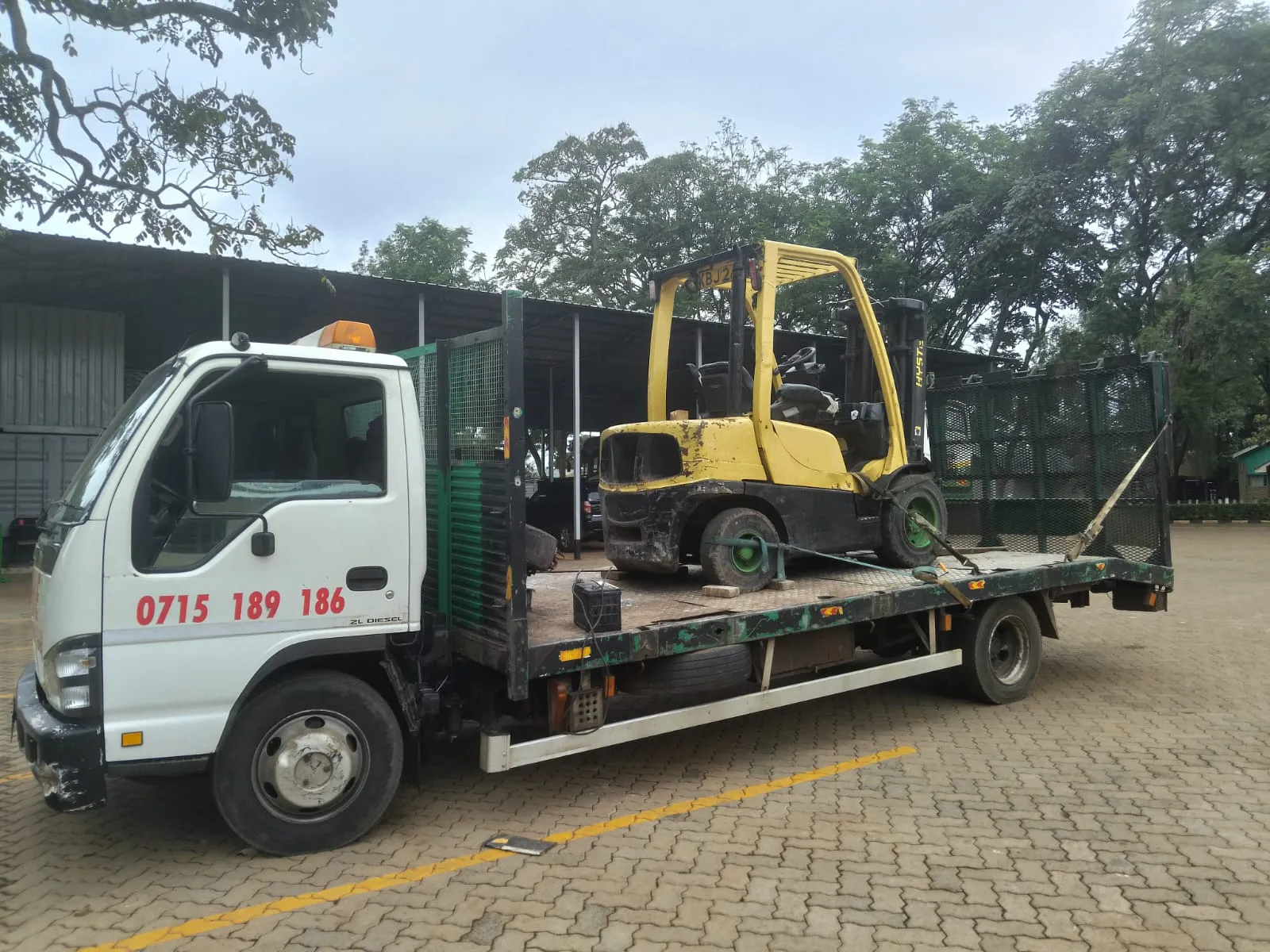 Light Duty Tow Truck